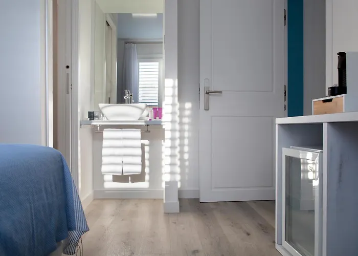 Hotel de lujo: Nerja Casual Rooms